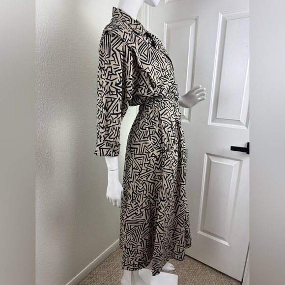 Betsy’s Things Geometric Patterned Black and Cream Dress.  #172 - Picture 3 of 16